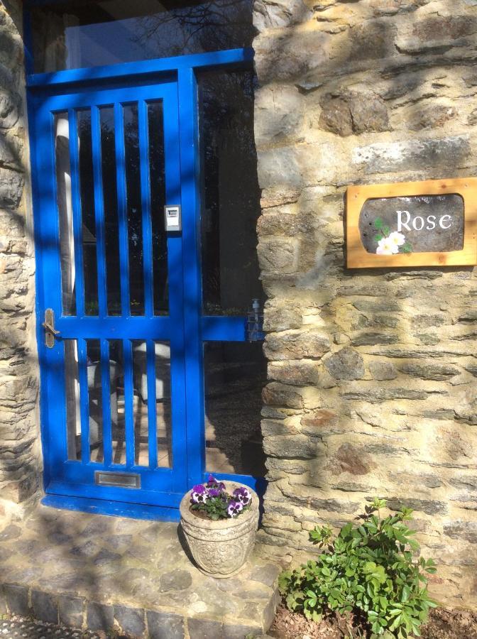 Le Boterff Gites Et Camping Saint-Mayeux Exterior foto